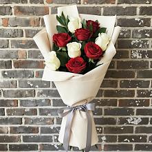 Букет цветов из:  Розы в Новый