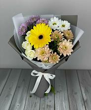 Букет цветов из:  Розы, Герберы и Хризантемы в Новый