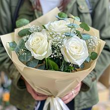 Букет цветов из:  Розы в Новый