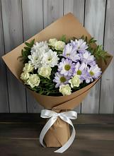 Букет цветов из:  Хризантемы и Розы в Новый