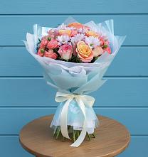 Букет цветов из:  Хризантемы и Розы в Новый