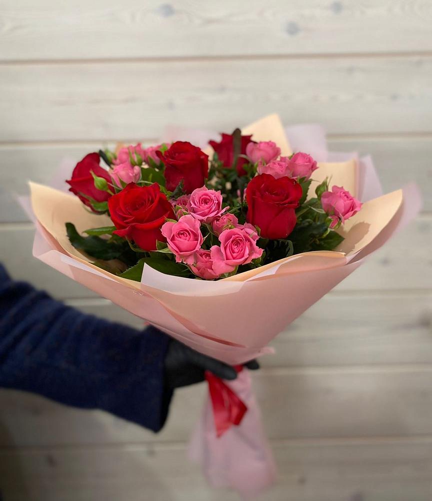 Букет цветов из: Розы в Новый
