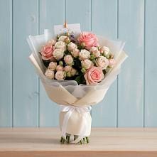 Букет цветов из:  Розы в Новый